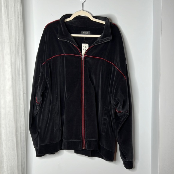 Majestic Collection NWT Velour Jacket Black with Red Stripes - Picture 1 of 5